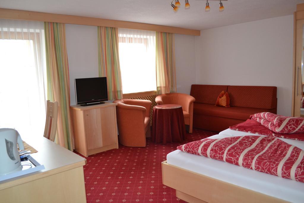 Gasthof Alpenblick Tobadill Dış mekan fotoğraf